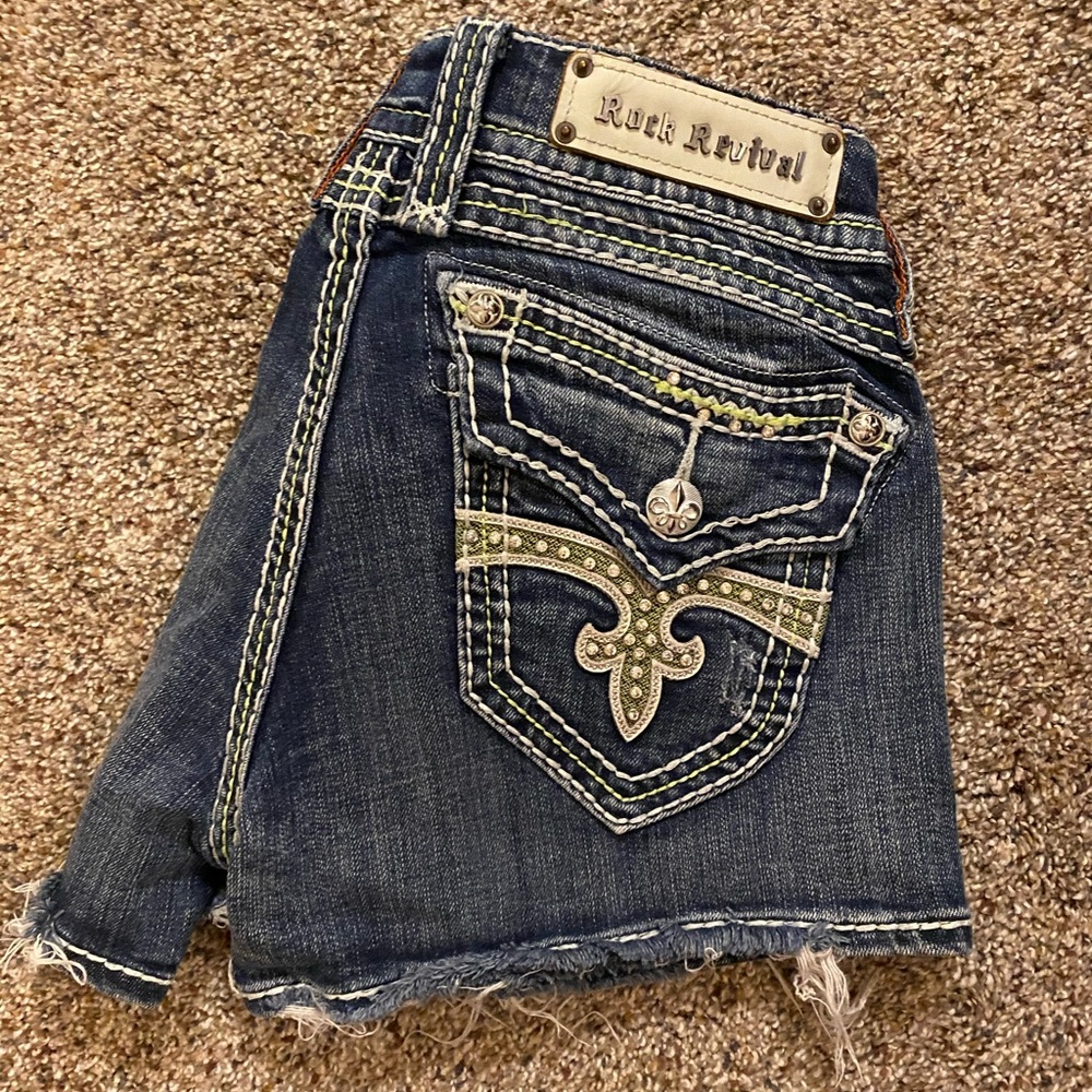 Rock Revival shorts. Size 28.